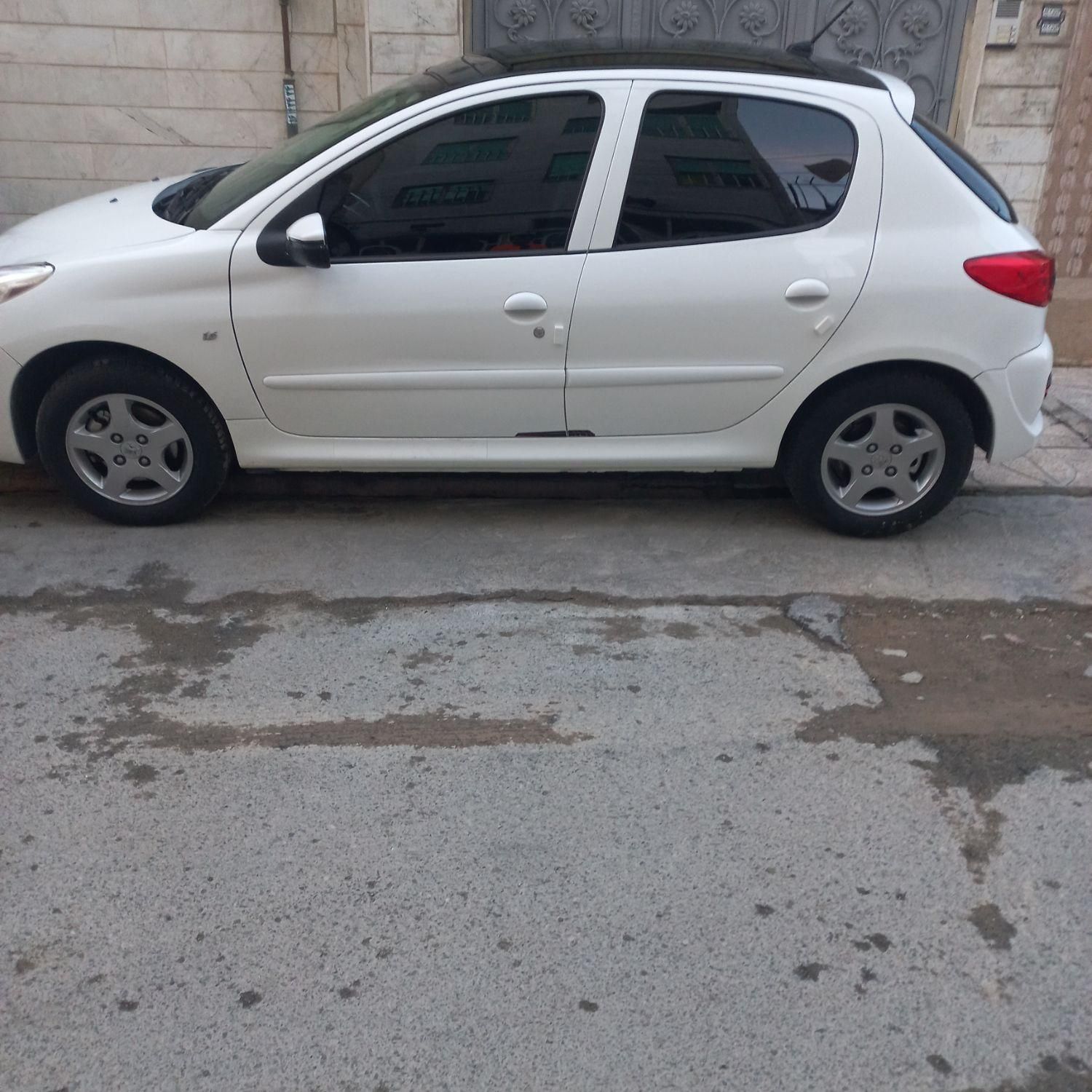 خودرو پژو، 207 آگهی ann_19006099