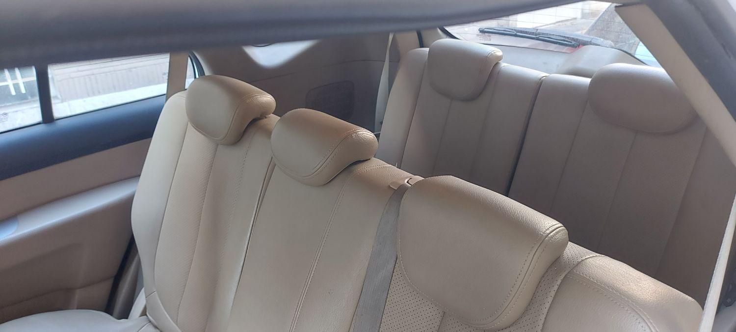 کیا کارنز فول UN - 2010