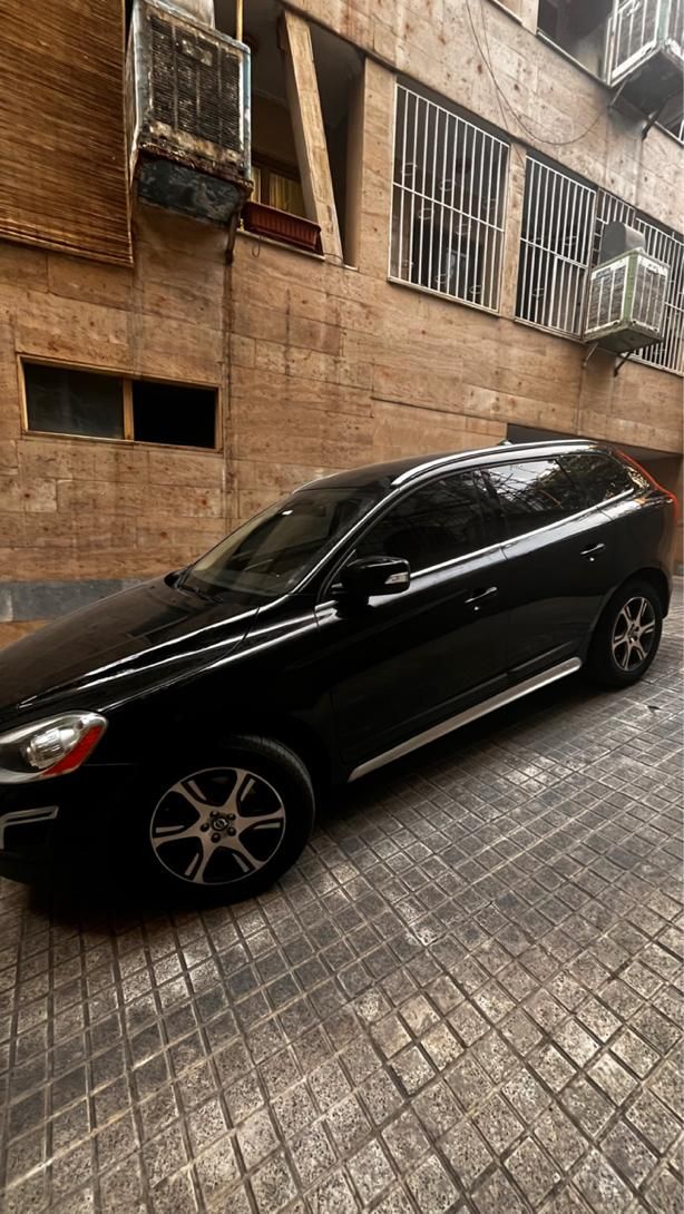 ولوو XC60 SELUX - 2013