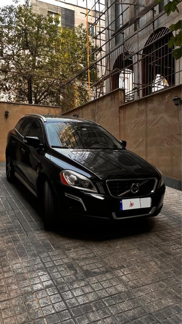 خودرو ولوو، XC60 آگهی ann_19091225