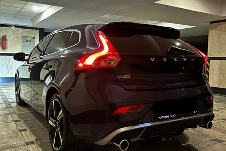 ولوو V40 R-DESIGN - 2014