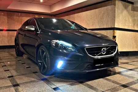 خودرو ولوو، V40 آگهی ann_19106831