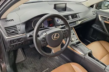 لکسوس CT 200H - 2015