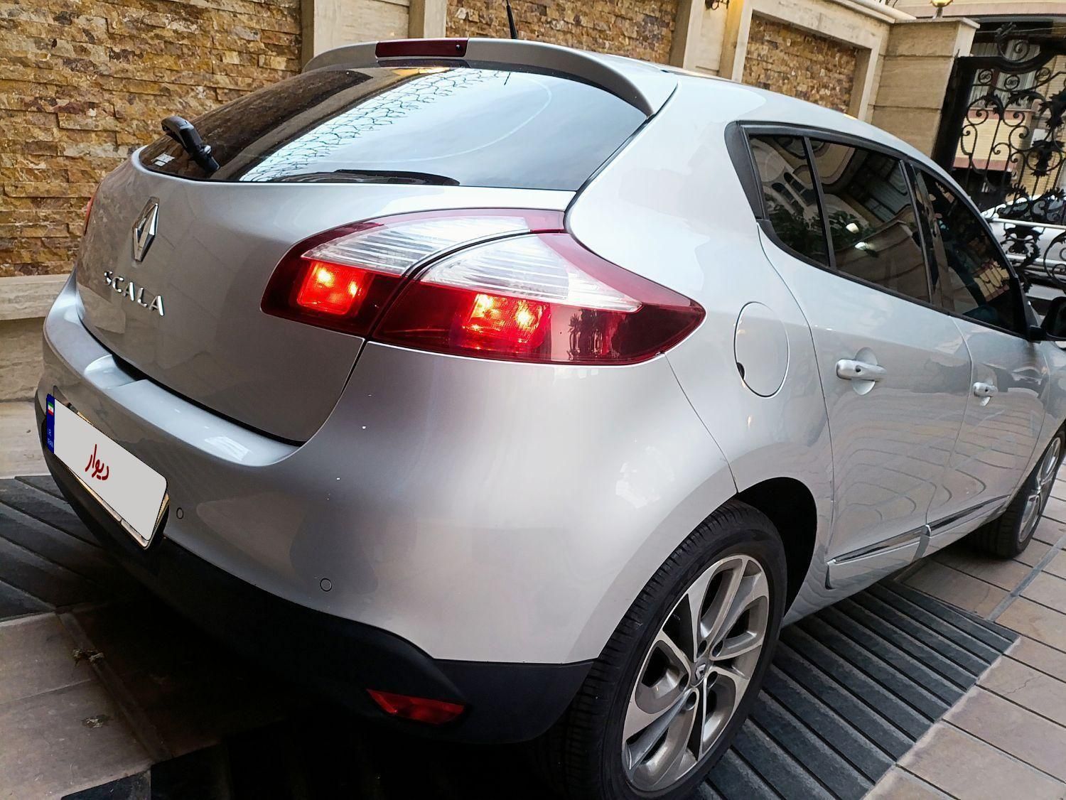 رنو اسکالا 2000 E4 - 2016