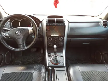سوزوکی ویتارا دنده‌ای وارداتی - 2008