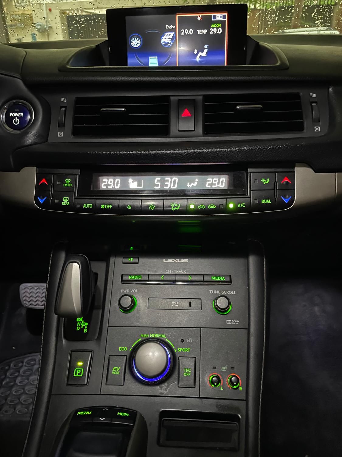 لکسوس CT 200H - 2015