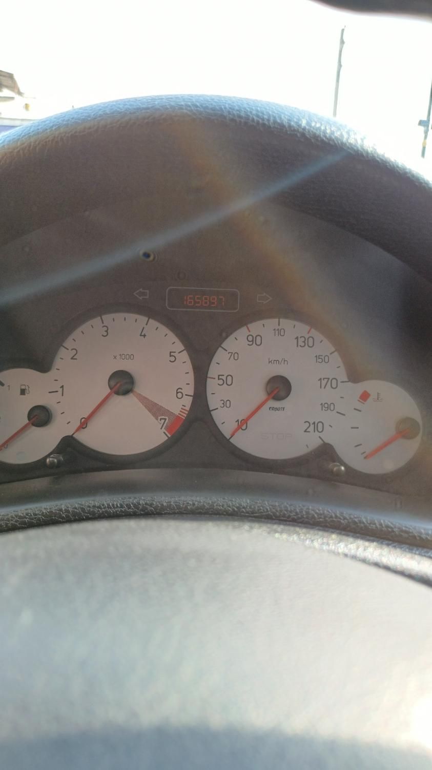 پژو ۲۰۶ صندوق دار v8 - 1394