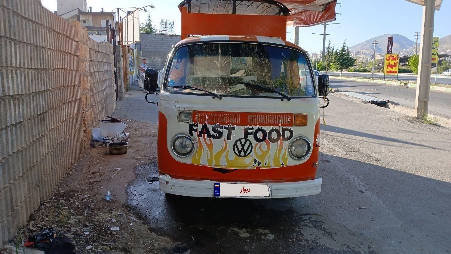 فولکس ون T2 - 1990