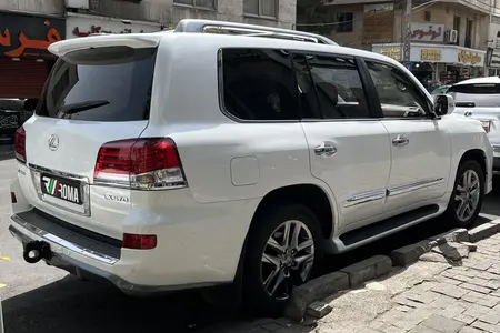 لکسوس LX 570 فول - 2013