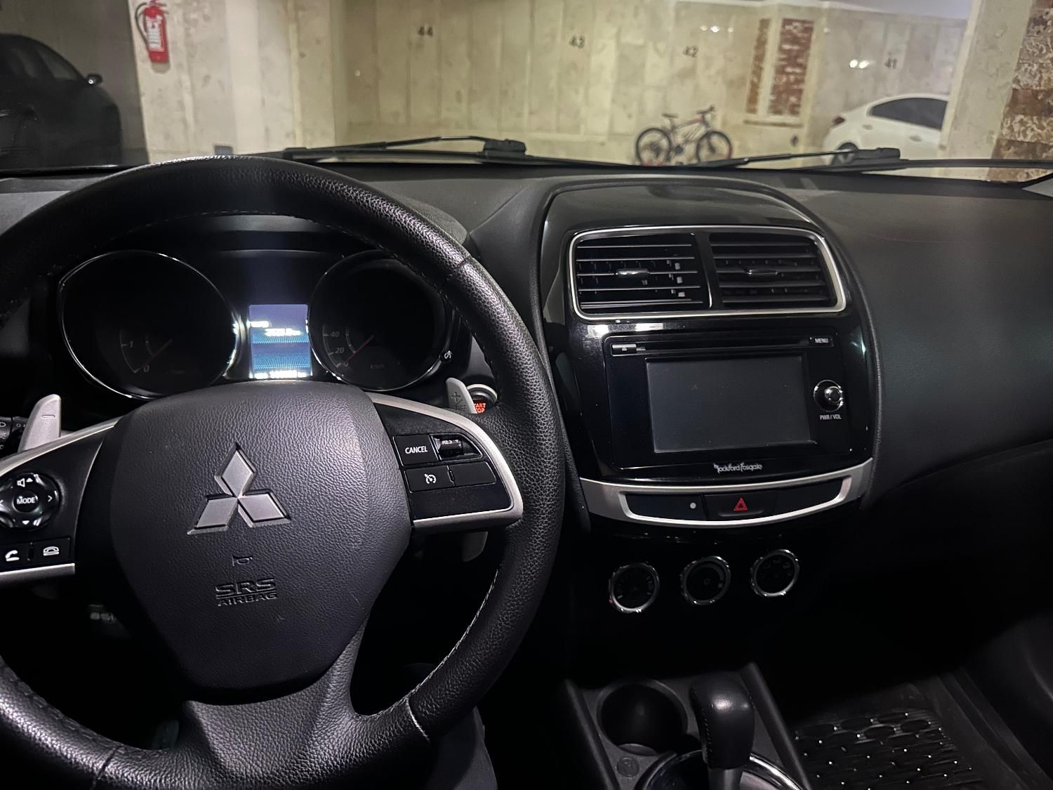 میتسوبیشی ASX تیپ 4 - 2015