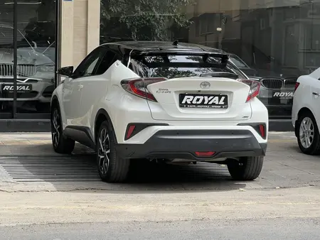 تویوتا CHR توربو AWD - 2017