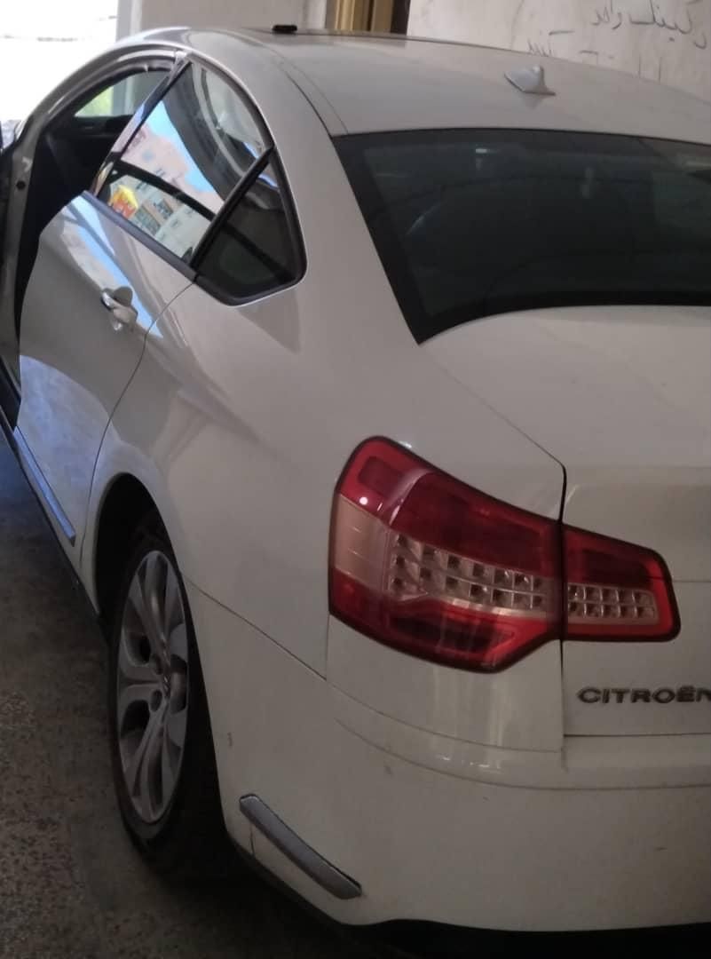 سیتروئن C5 قدیم - 2009