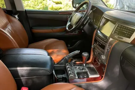 لکسوس LX 570 فول - 2013