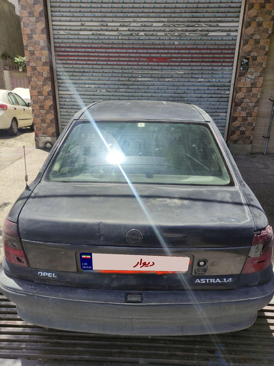 اپل آسترا 1400 شرکتی J - 1994