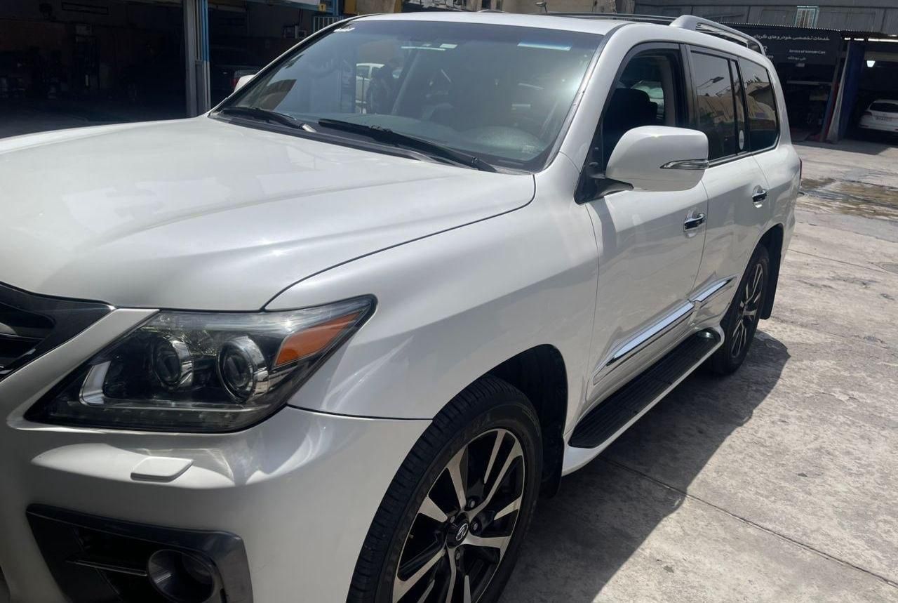 لکسوس LX 570 فول - 2013