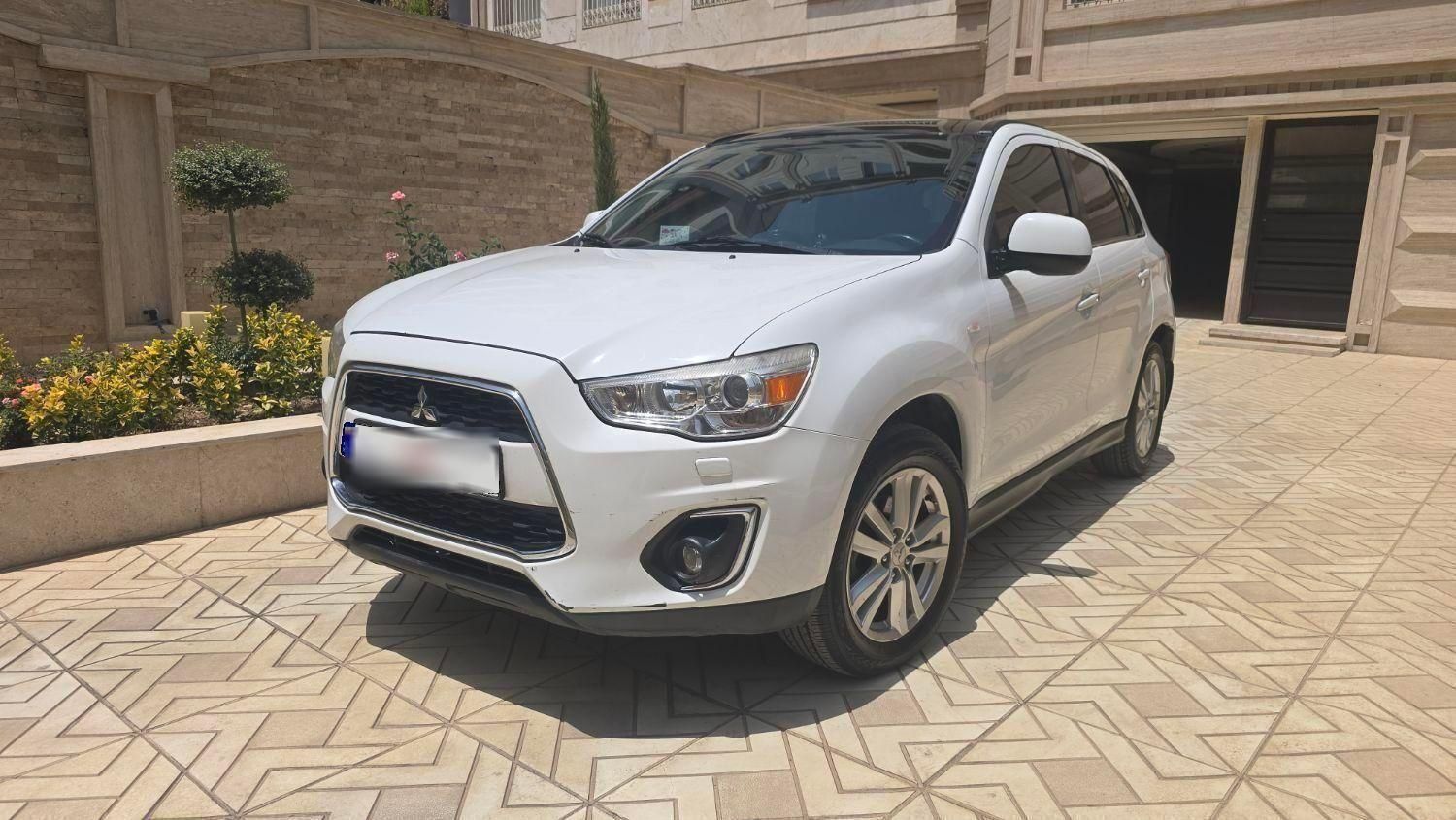 میتسوبیشی ASX تیپ 4 - 2013