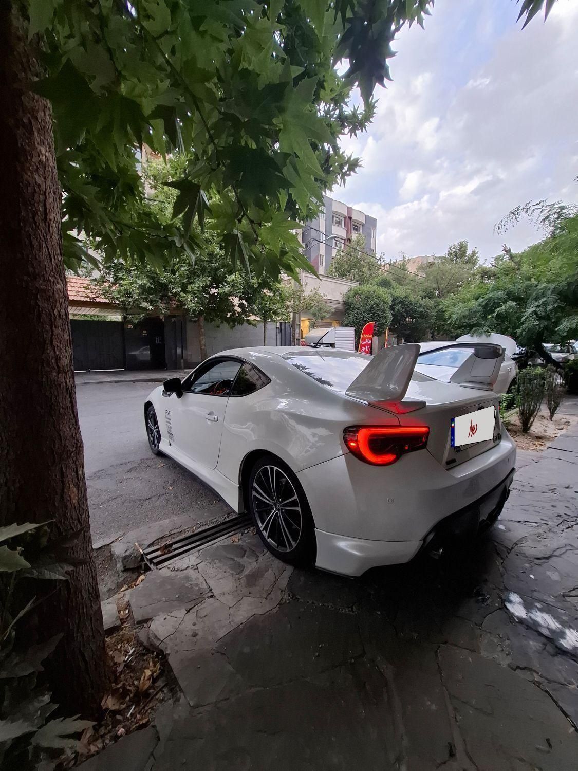 تویوتا GT 86 اتومات آپشنال - 2014