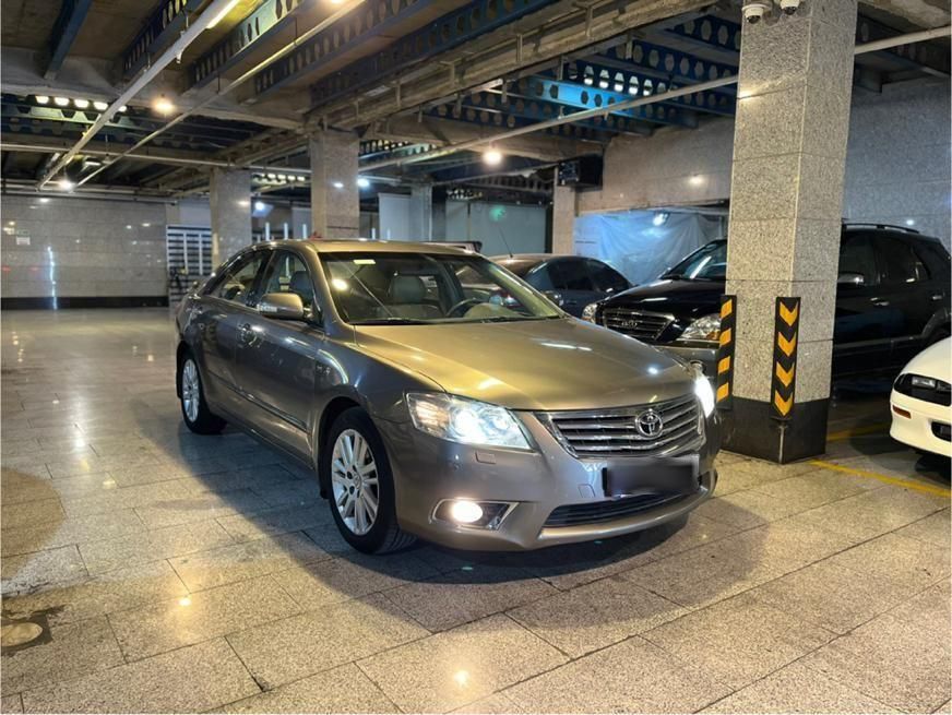 تویوتا آریون XV40 - 2011