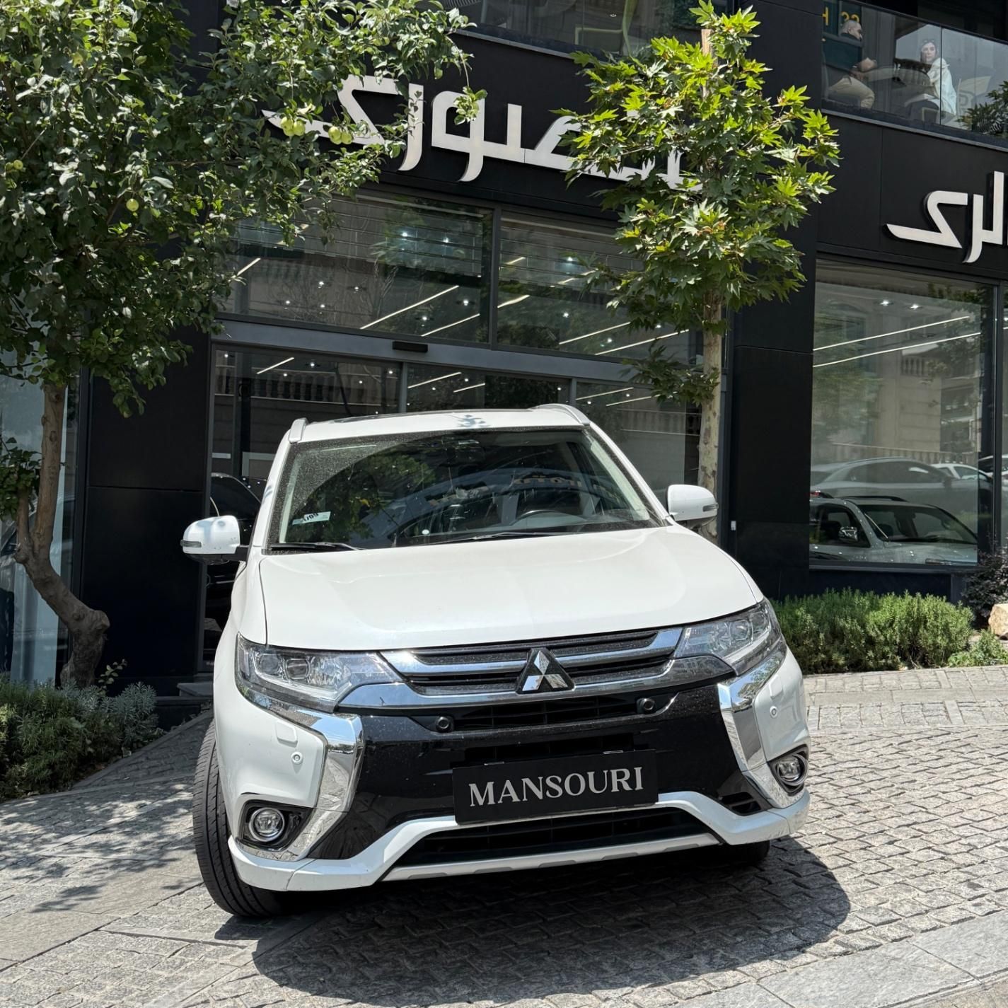 میتسوبیشی اوتلندر PHEV PHEV - 2018