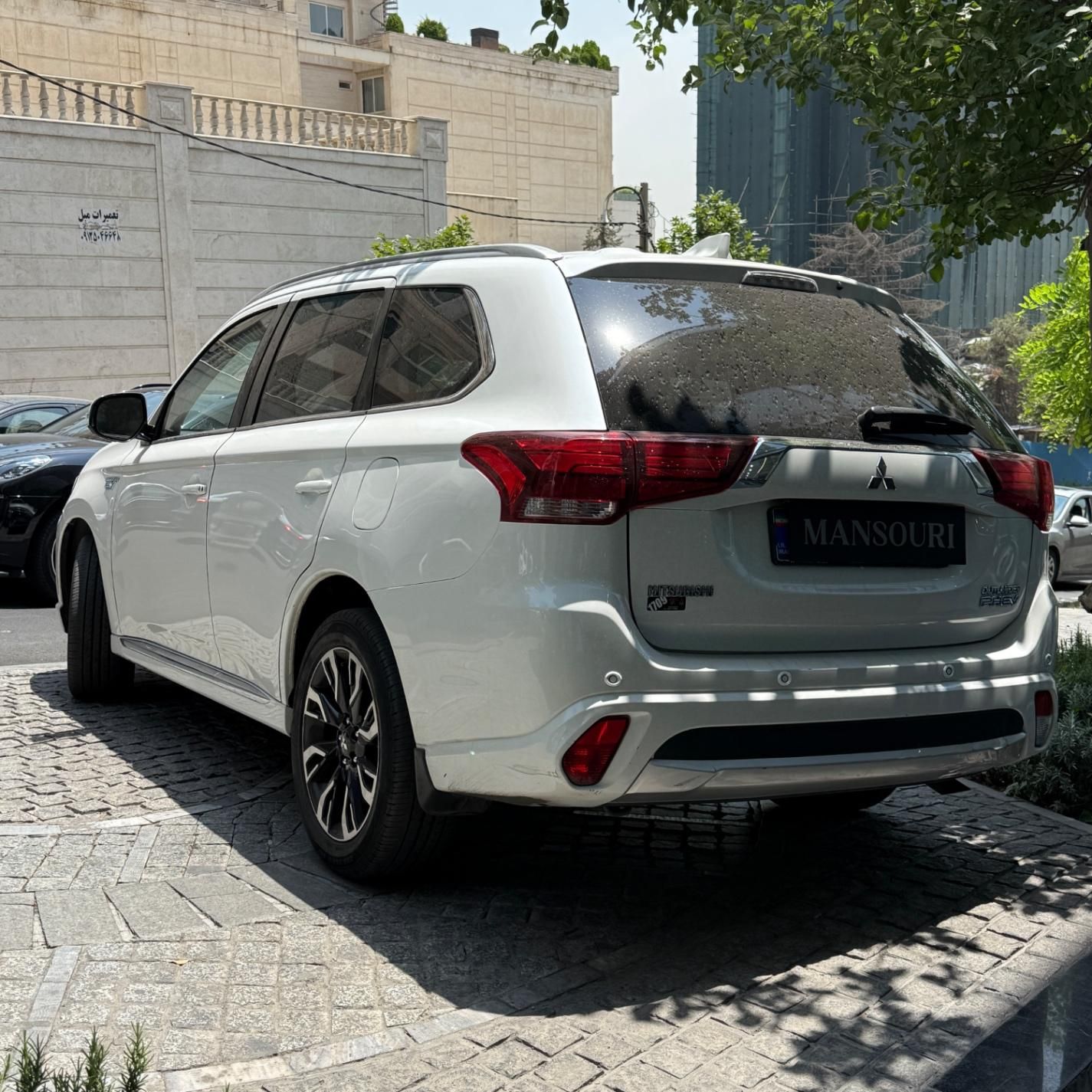 میتسوبیشی اوتلندر PHEV PHEV - 2018