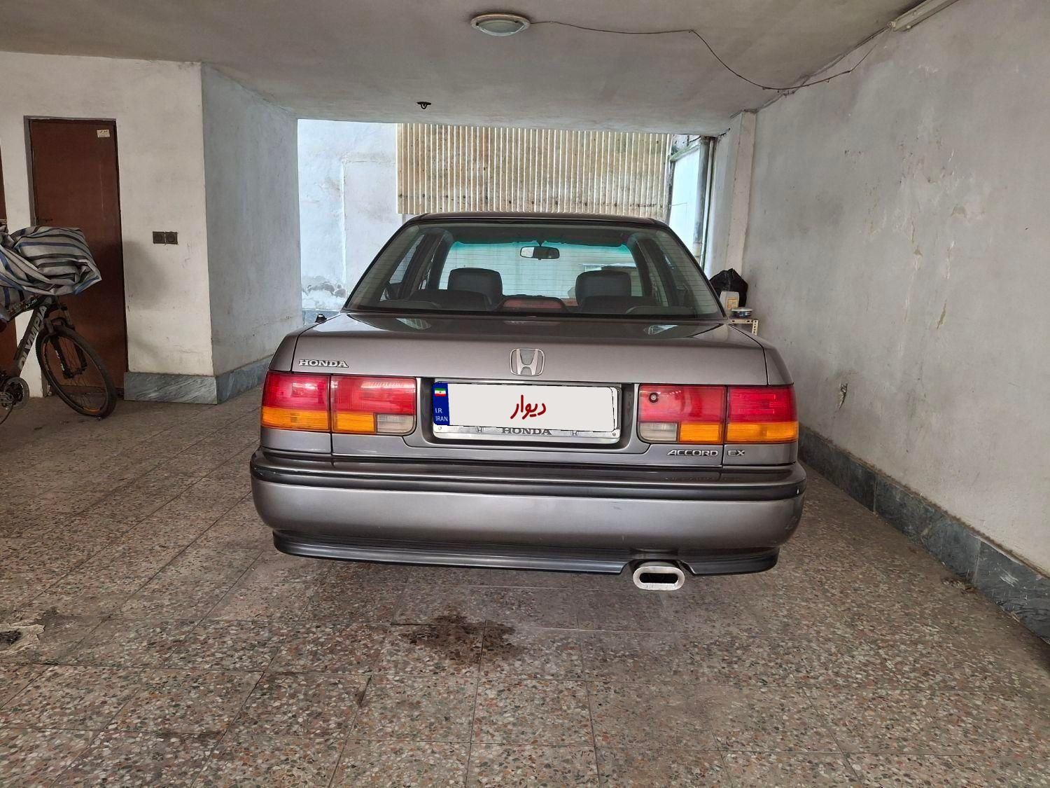 هوندا آکورد EX-B - 1993
