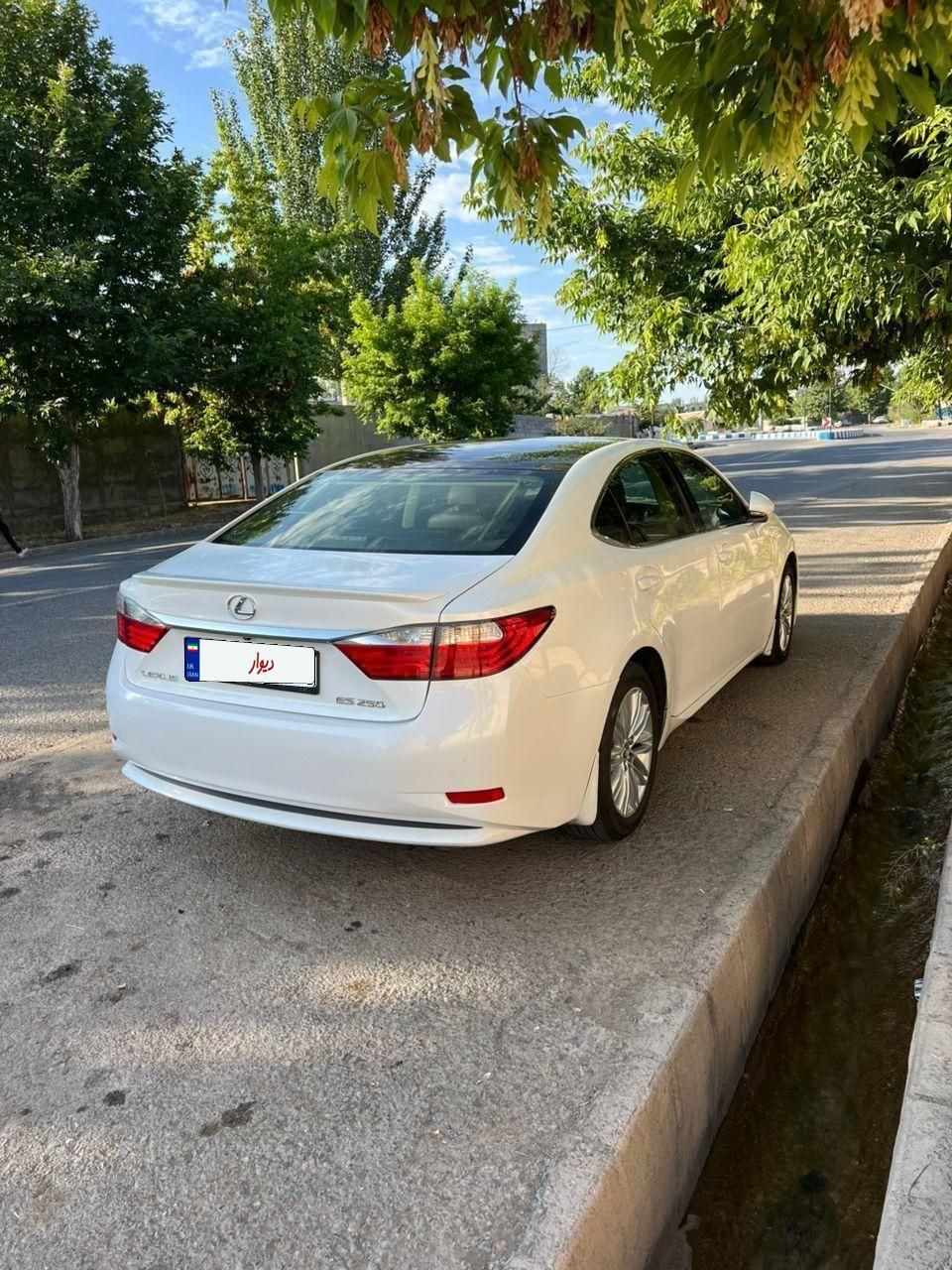لکسوس ES 250 - 2014