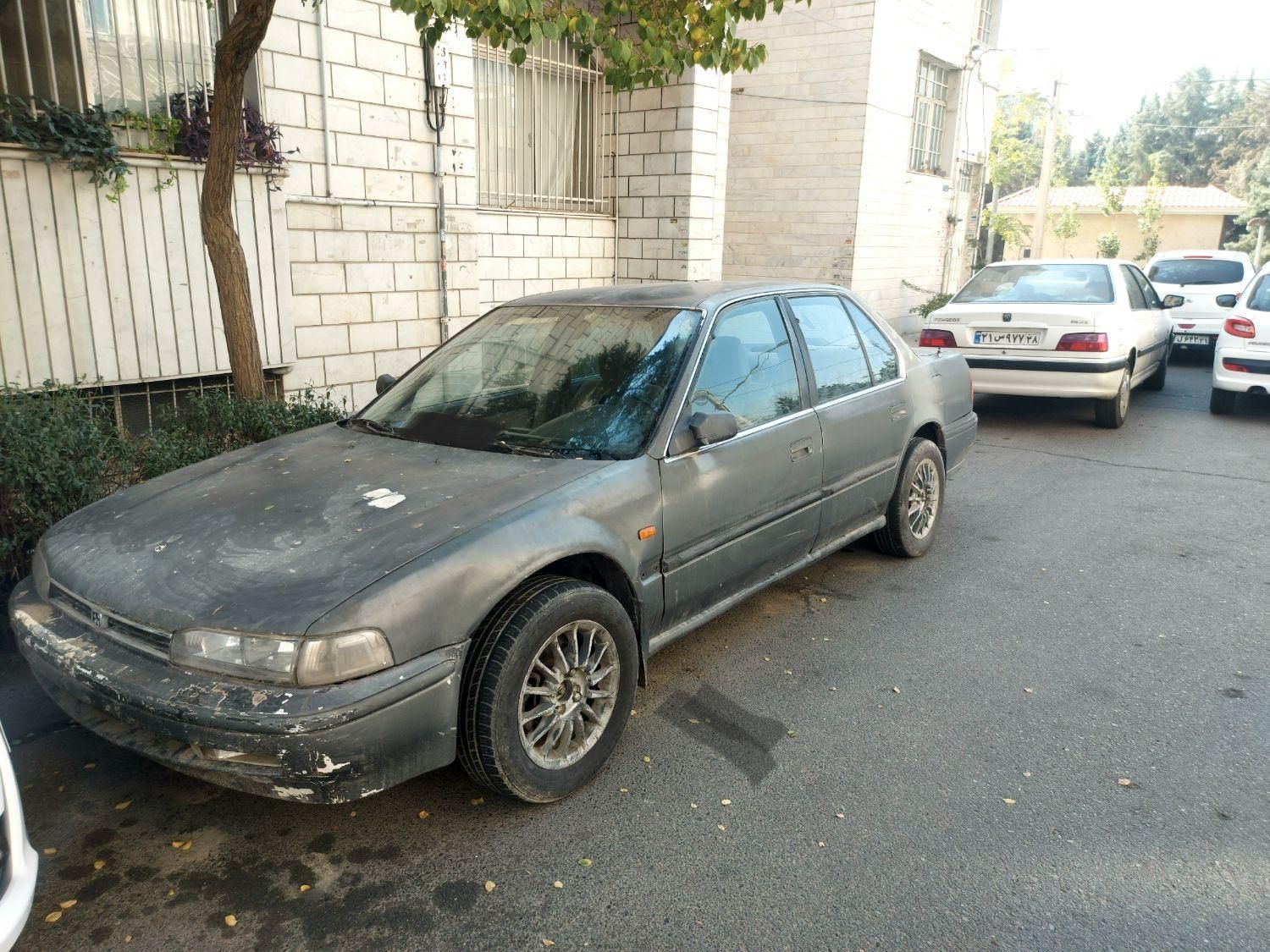 هوندا آکورد EX-B - 1993