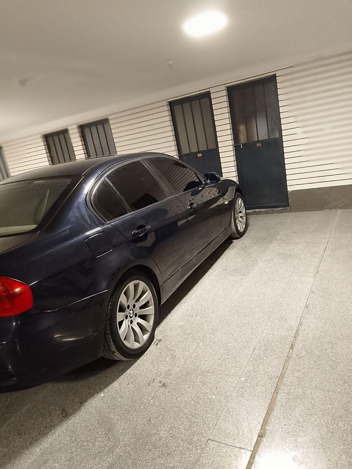ب ام و سری 3 سدان 320i - 2006