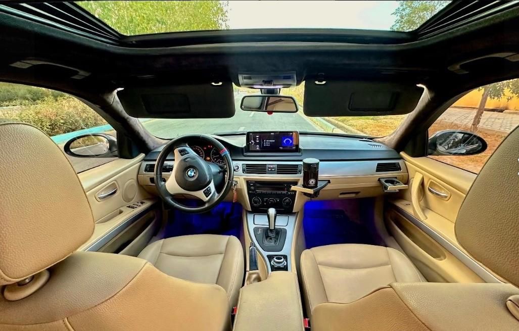 ب ام و سری 3 سدان 320i - 2011