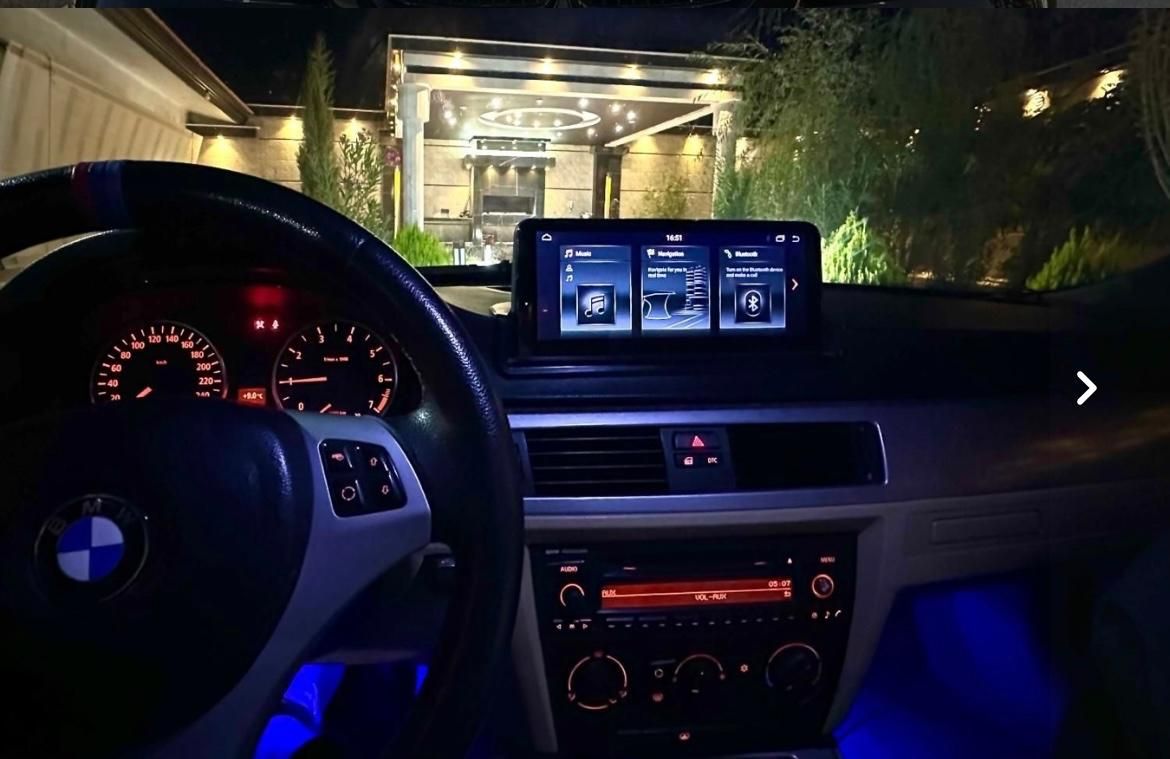 ب ام و سری 3 سدان 320i - 2011