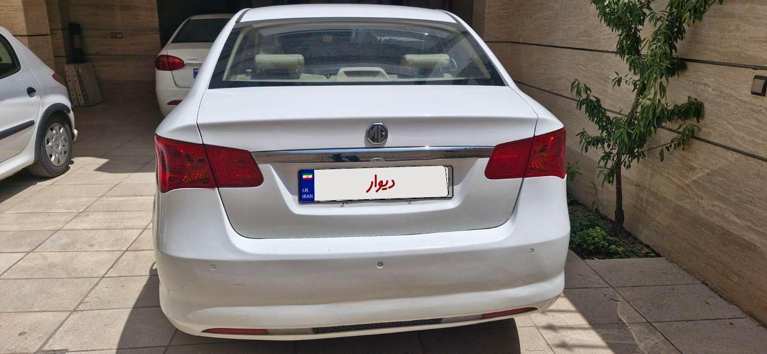 ام جی 350 اتوماتیک - 2013
