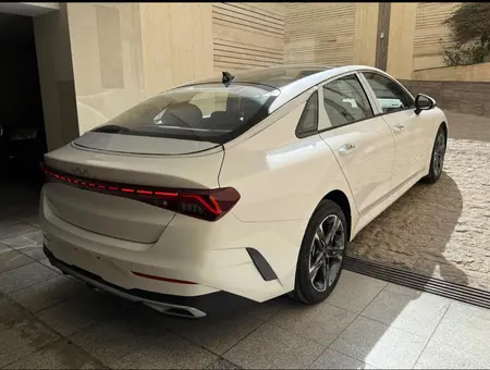 کیا K5 2 لیتر - 2024