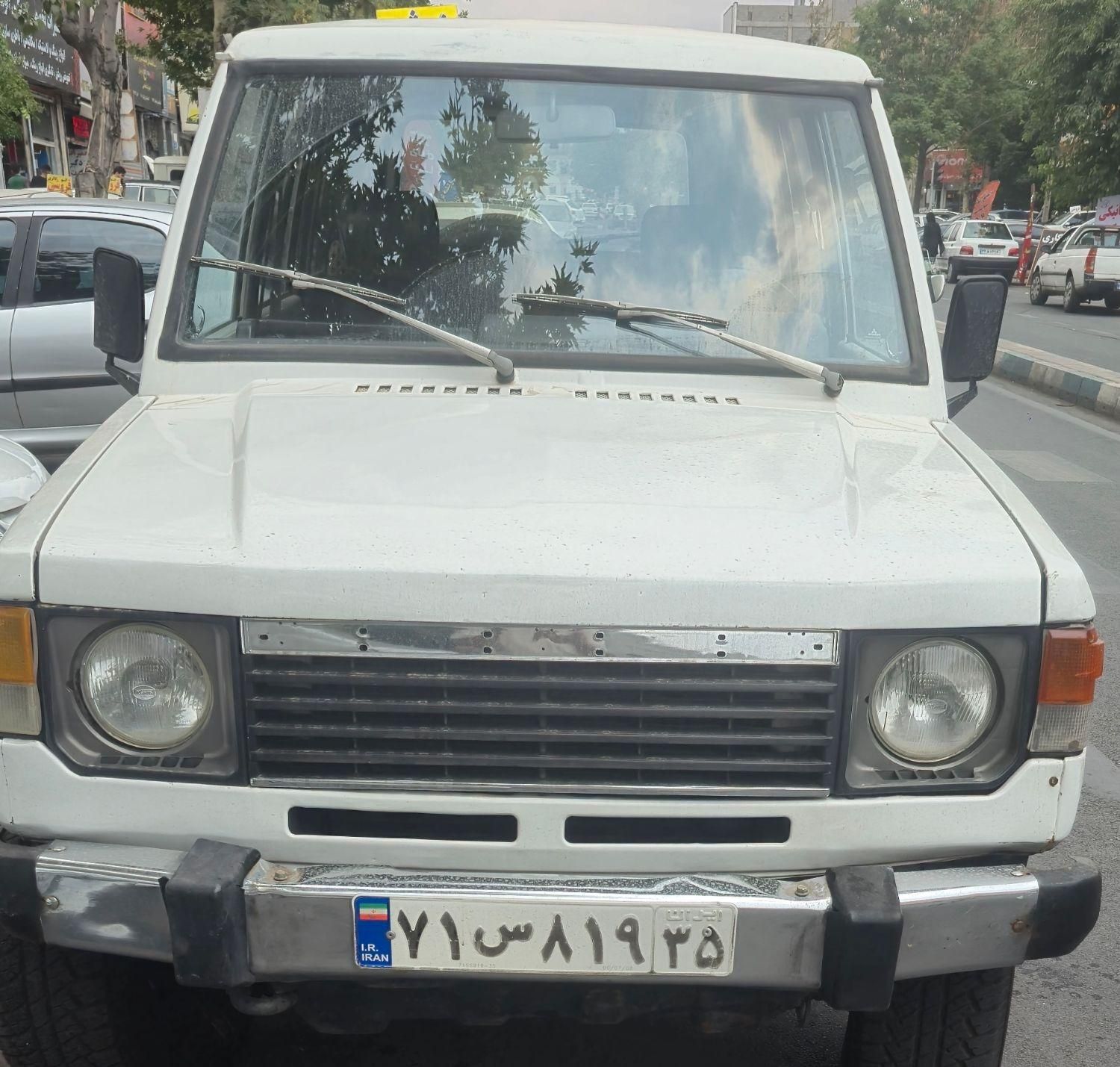 میتسوبیشی پاجرو چهار درب اتوماتیک - 1992
