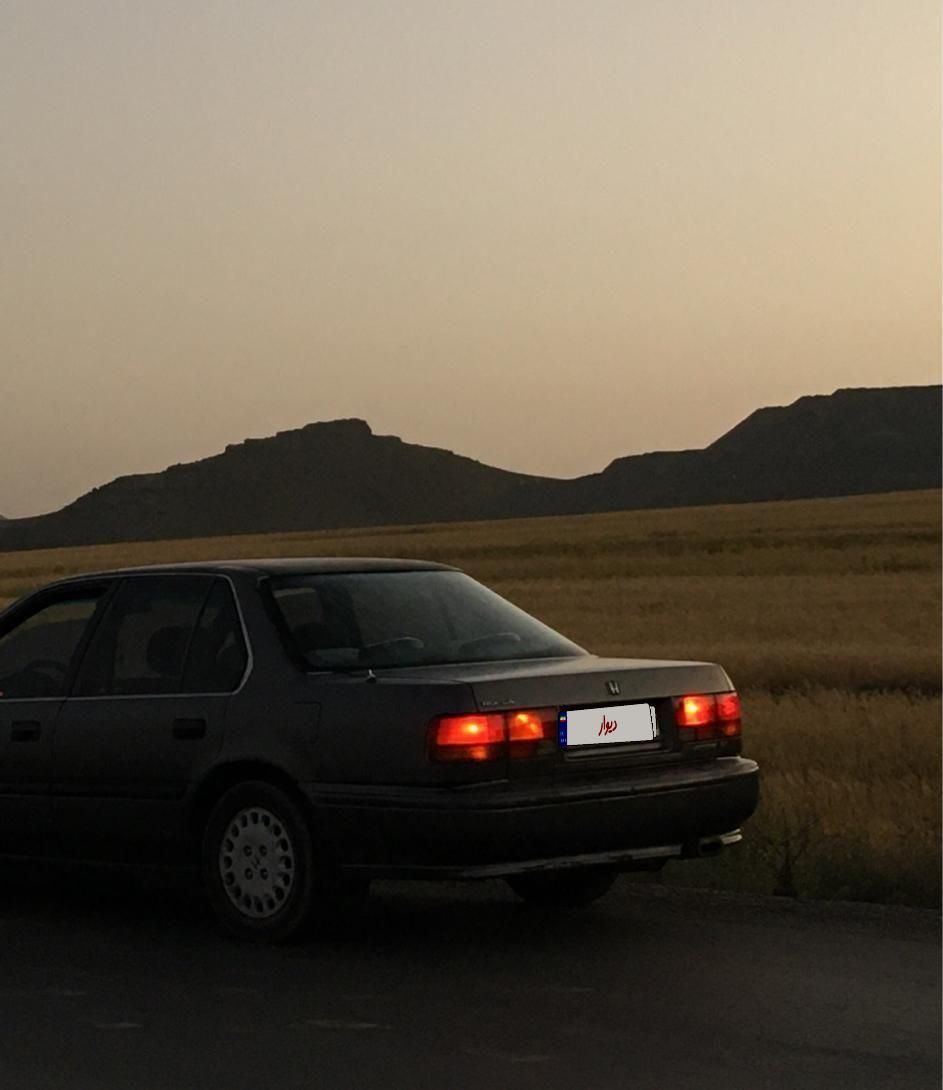 هوندا آکورد EX-B - 1992