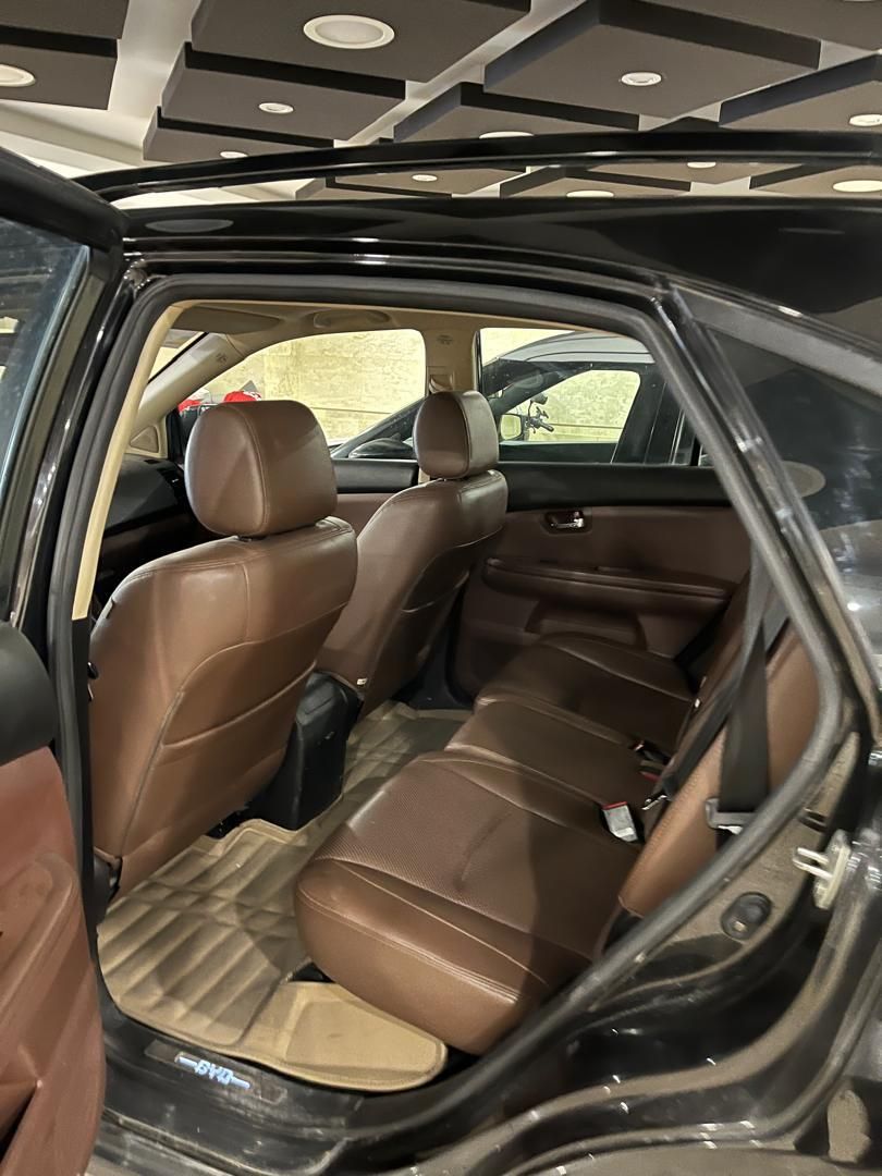 بی وای دی S6 اتوماتیک - 1396