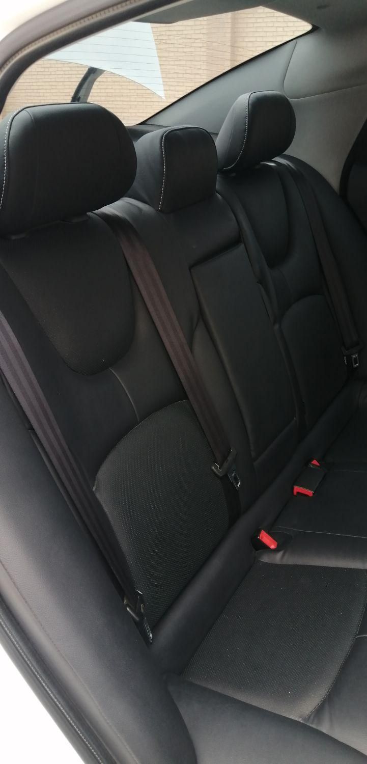 لوکسژن U6 GT - 1402