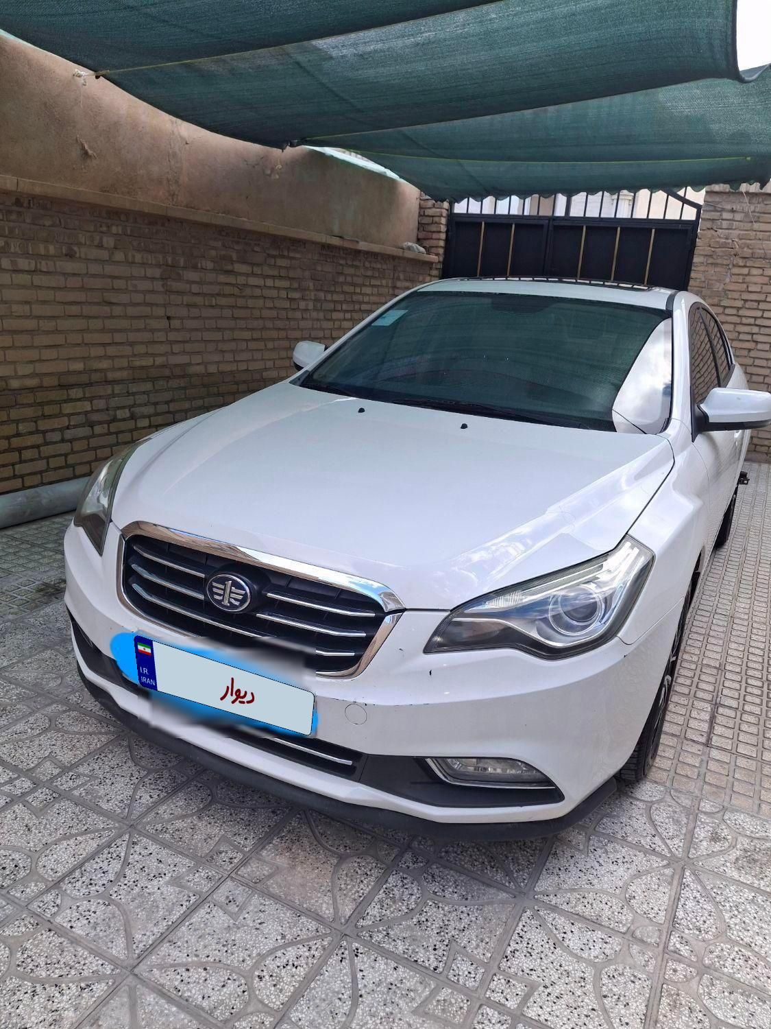 خودرو بسترن، B50F آگهی ann_19261904