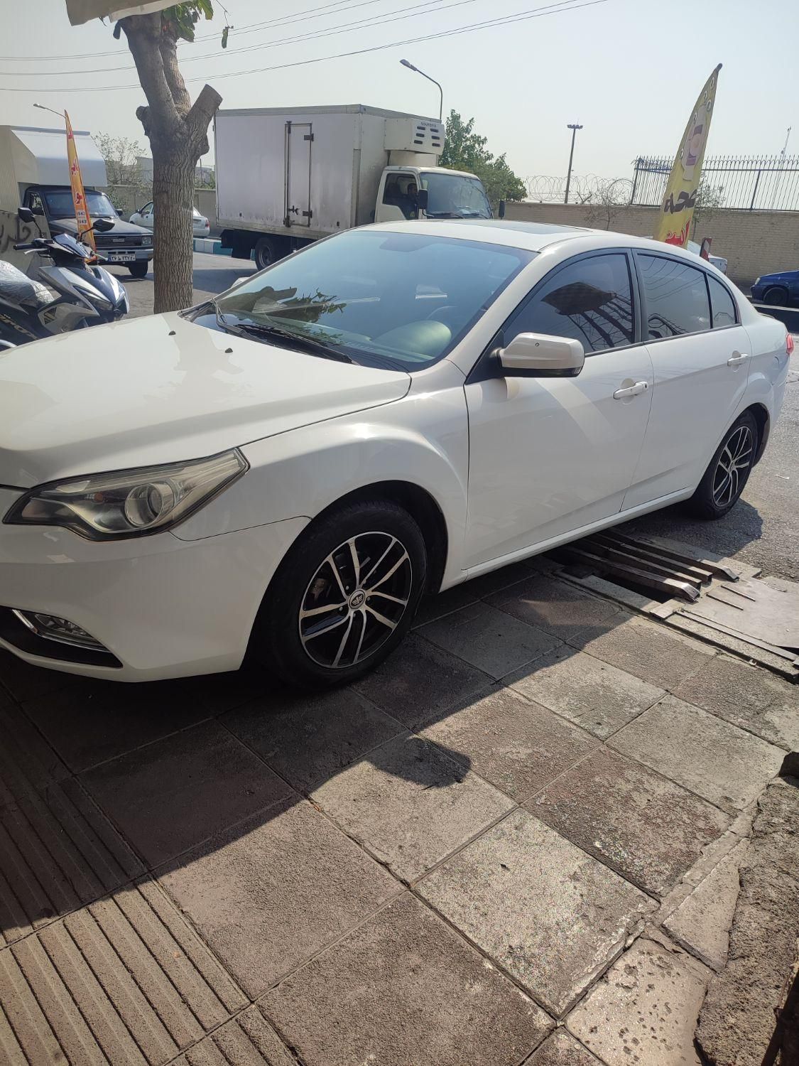 بسترن B50F اتوماتیک - 1394
