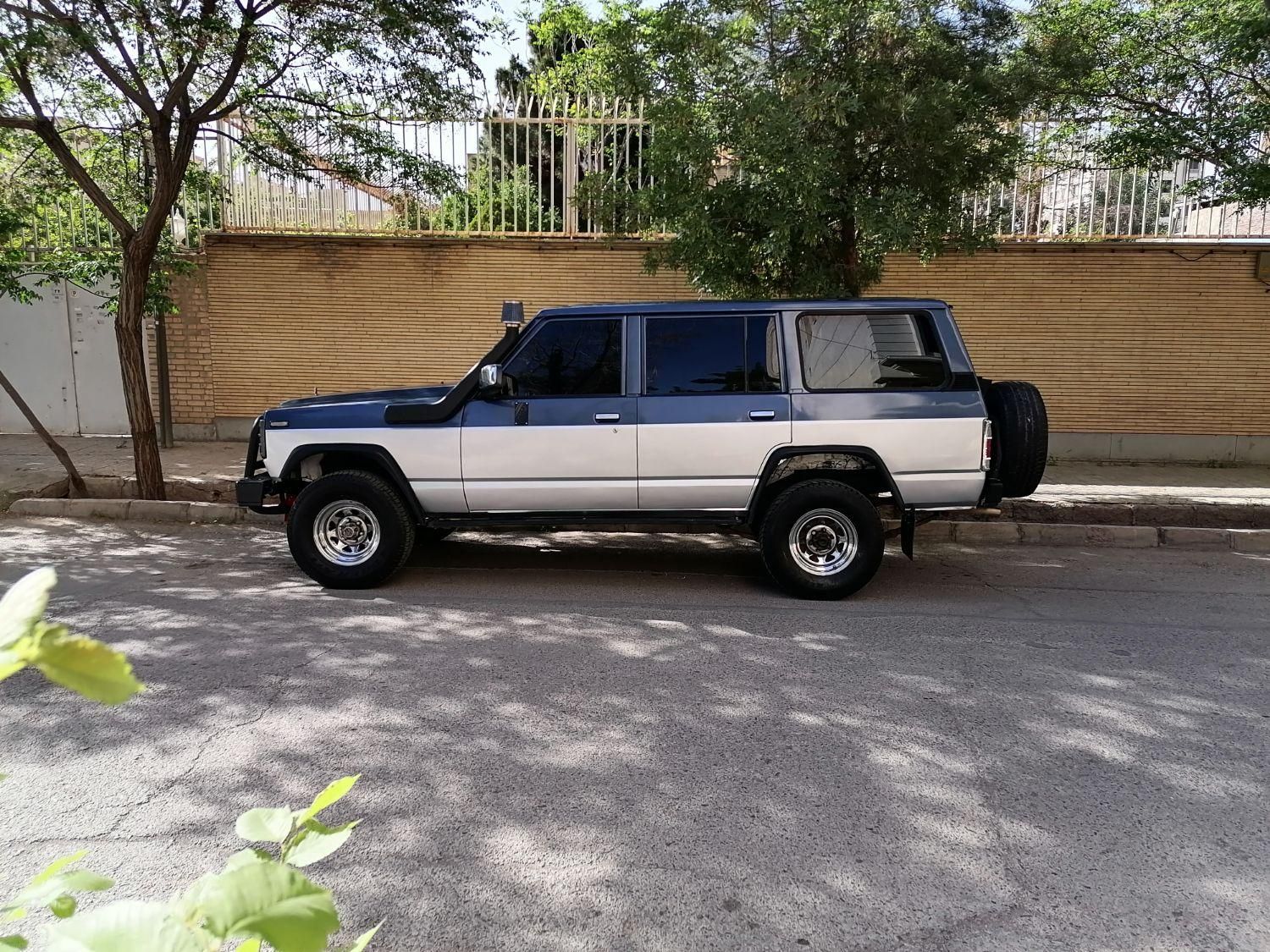 نیسان پاترول چهار درب 6 سیلندر - 1372