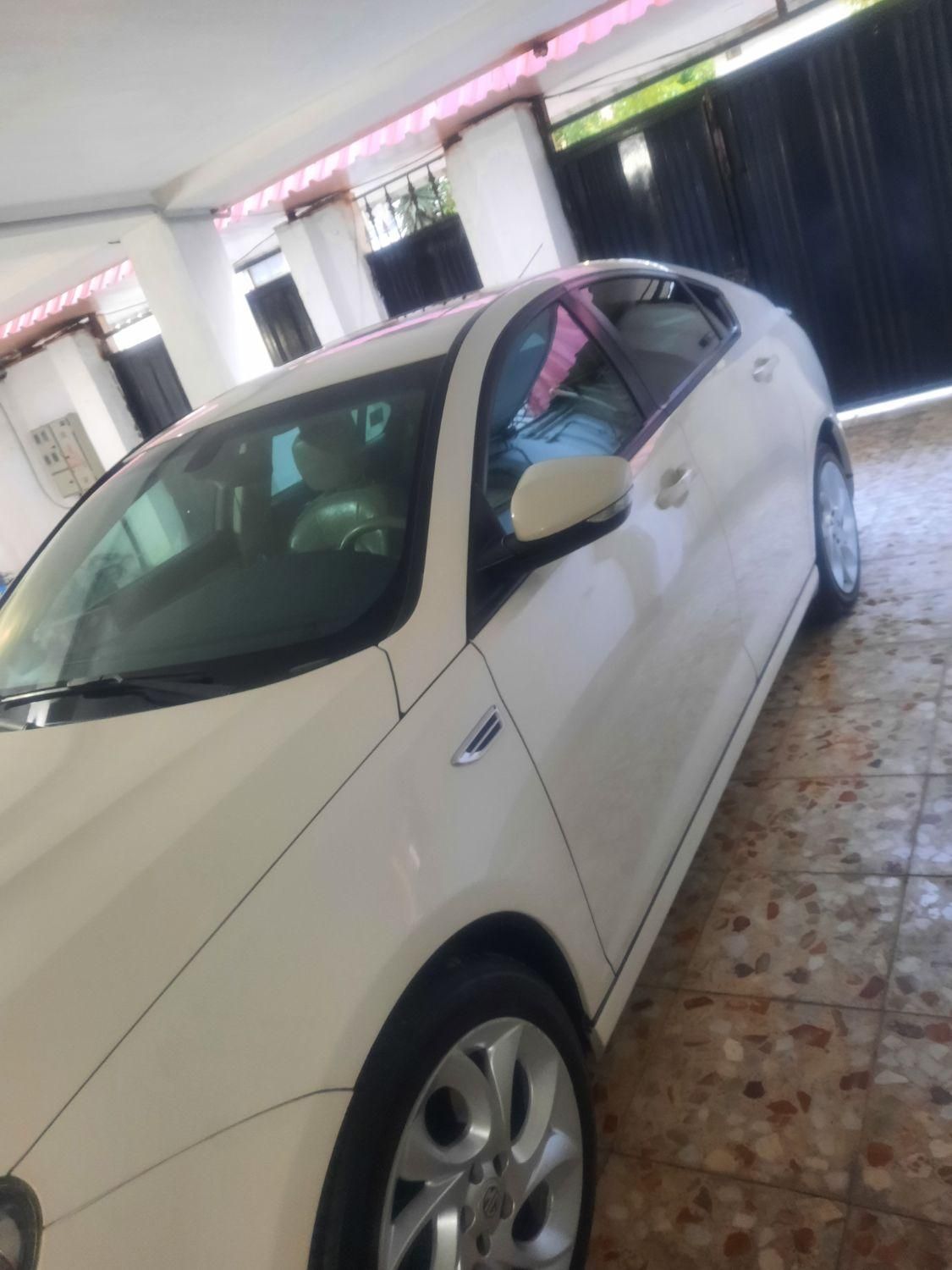 ام جی 6 لیفت بک GT فیس قدیم - 2013