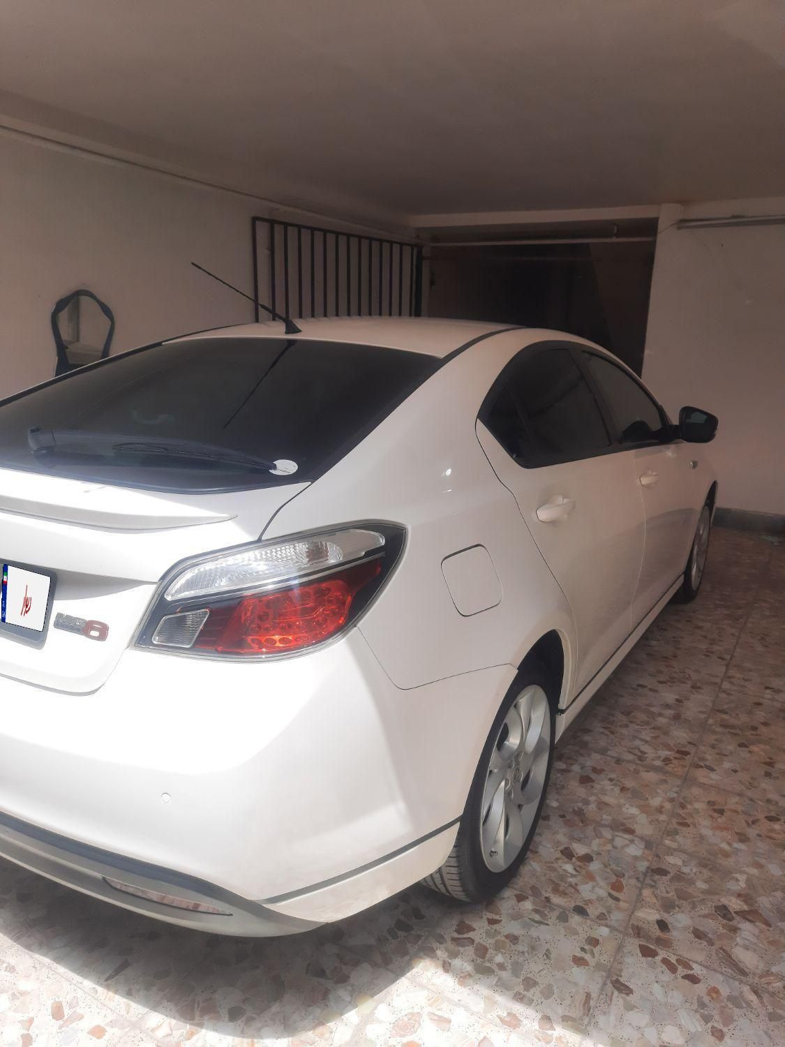 ام جی 6 لیفت بک GT فیس قدیم - 2013