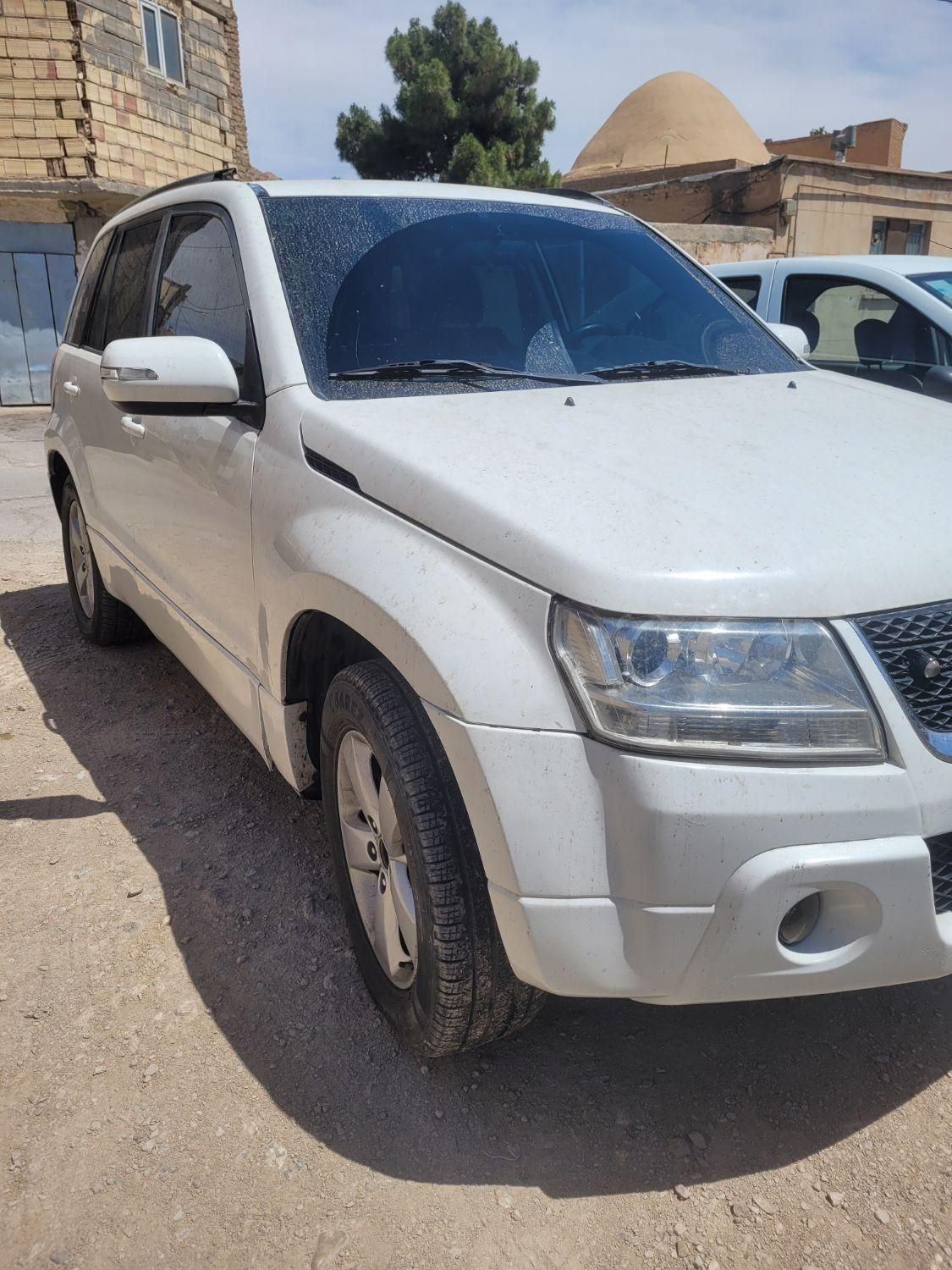 سوزوکی ویتارا ایران خودرو 2400 اتوماتیک - 1389