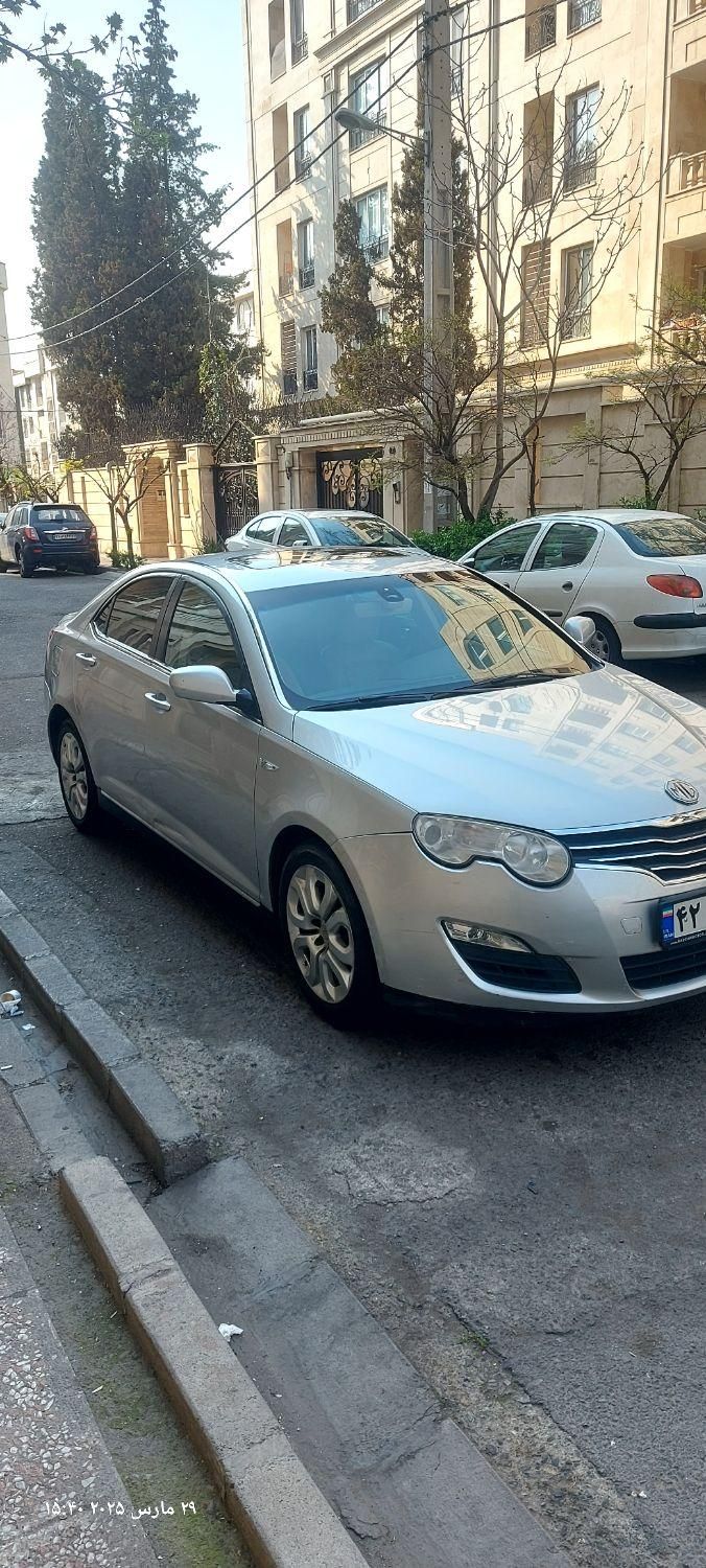 ام جی 550 اتوماتیک - 2010