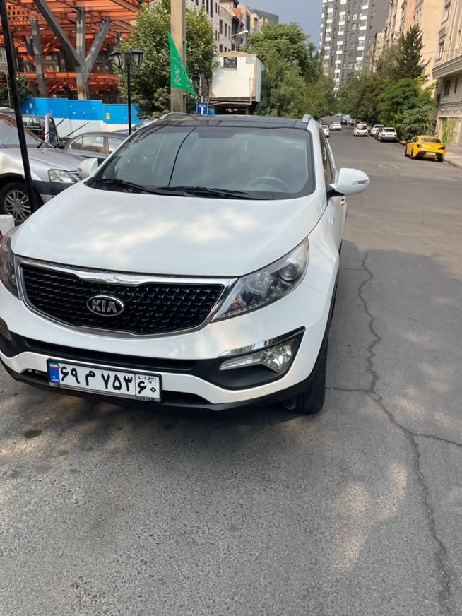 کیا اسپورتیج 4 سیلندر فول 2400cc - 2014