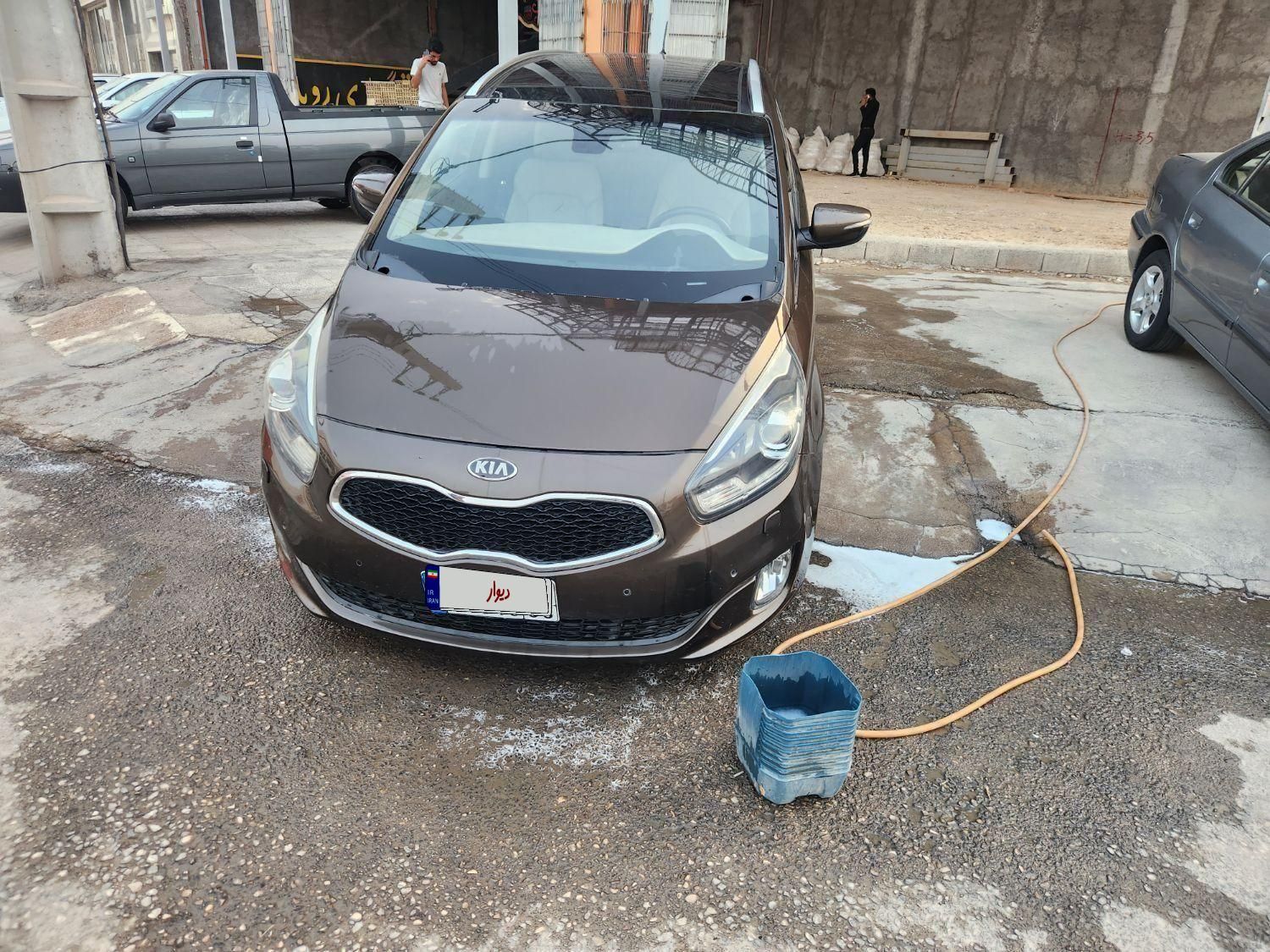 کیا کارنز فول UN - 2014