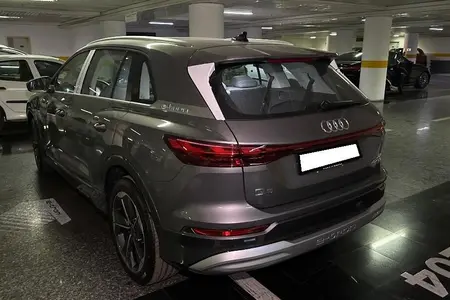 آئودی الکتریکی Q5 ۴۰ - 2024