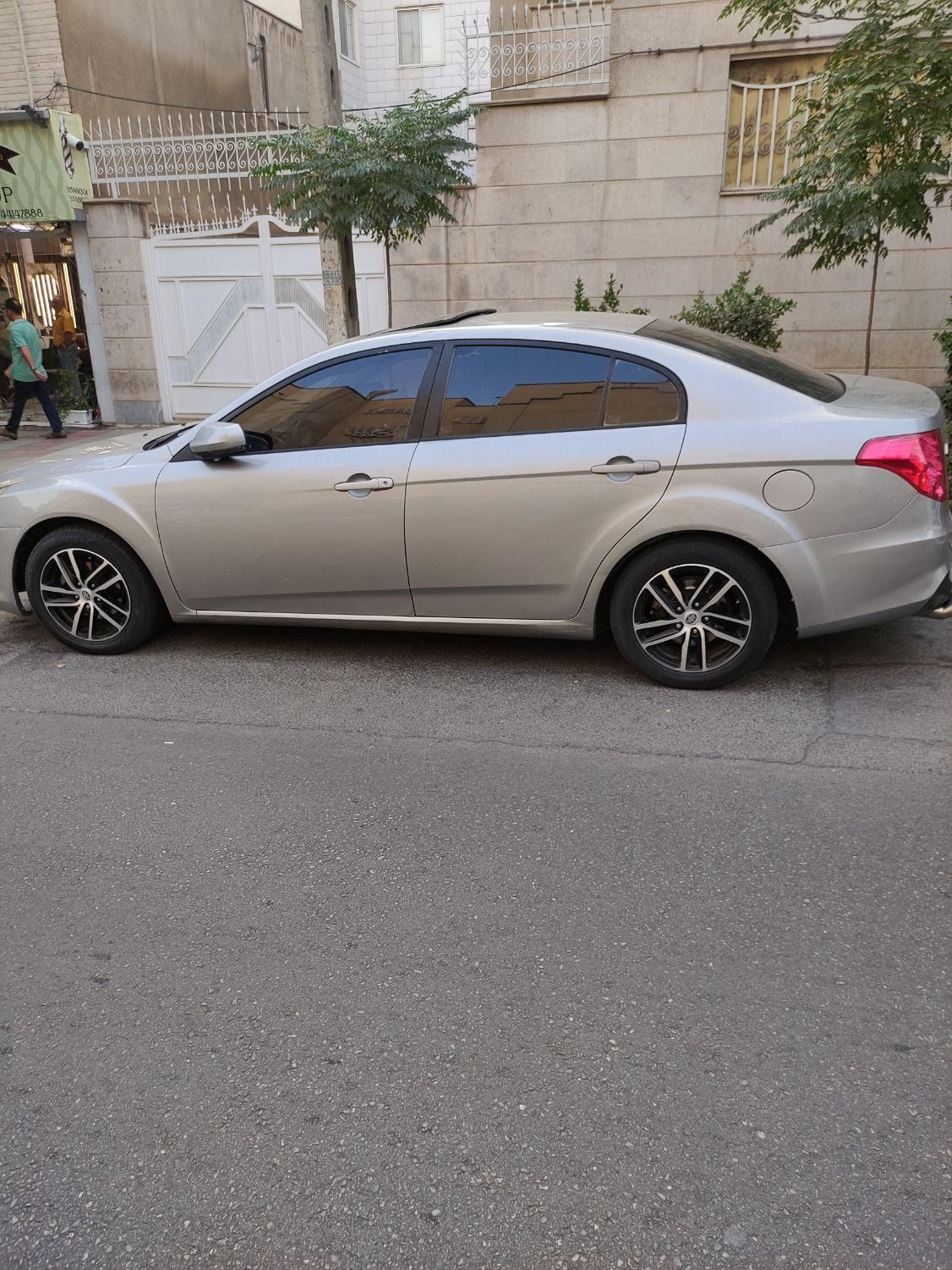 بسترن B50F اتوماتیک - 1394