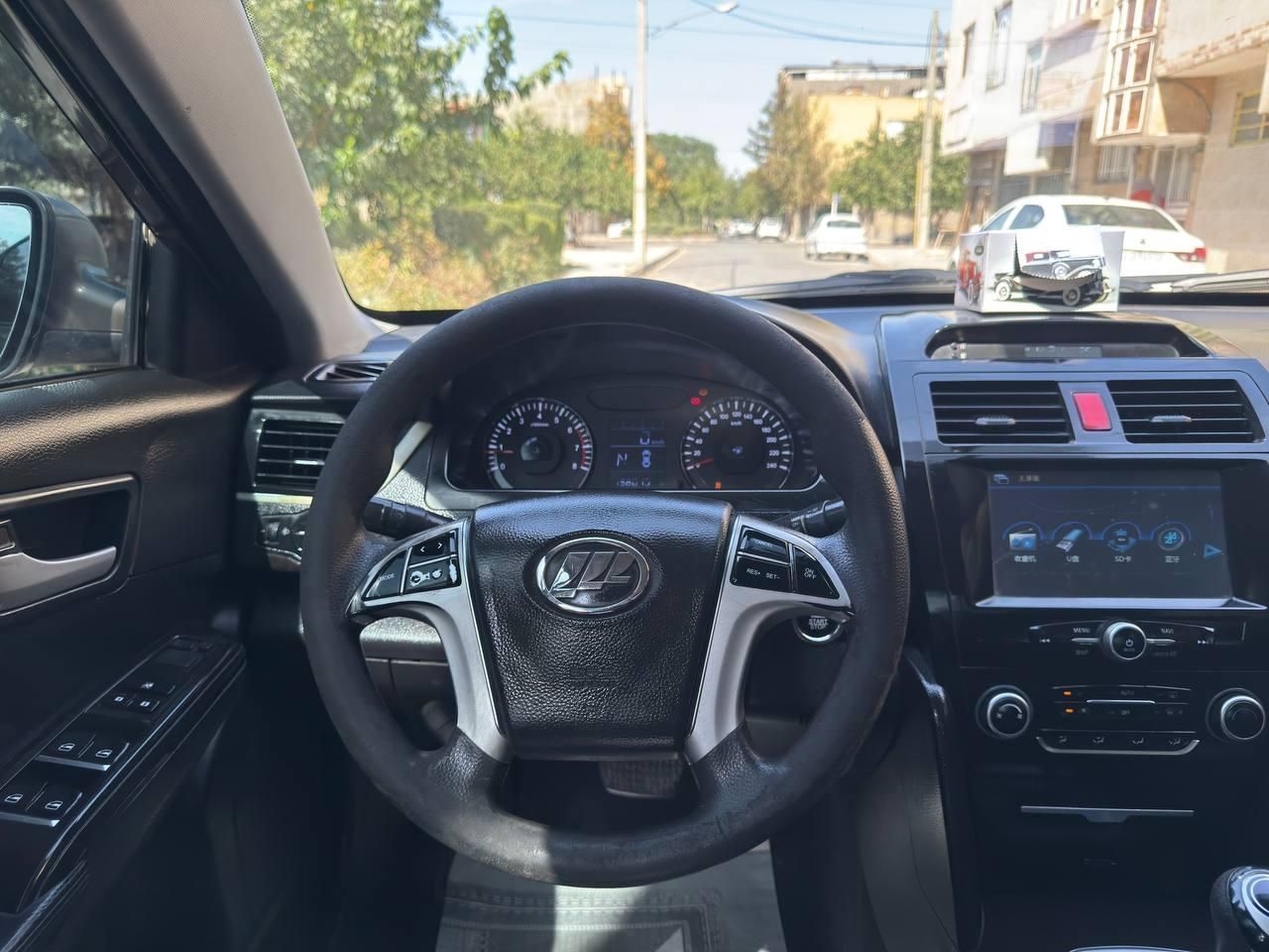لیفان 820 اتوماتیک - 1397