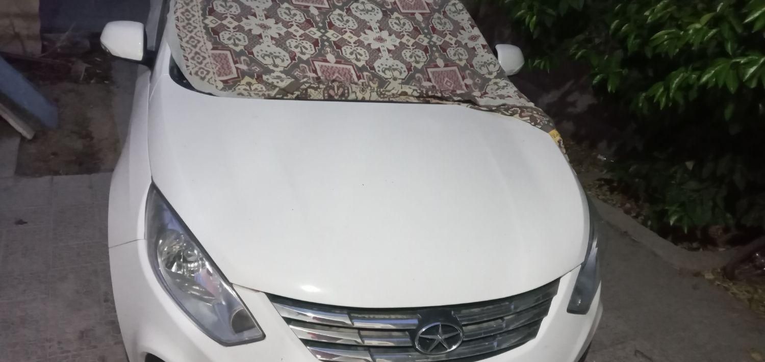 جک J4 اتوماتیک ساده - 1402
