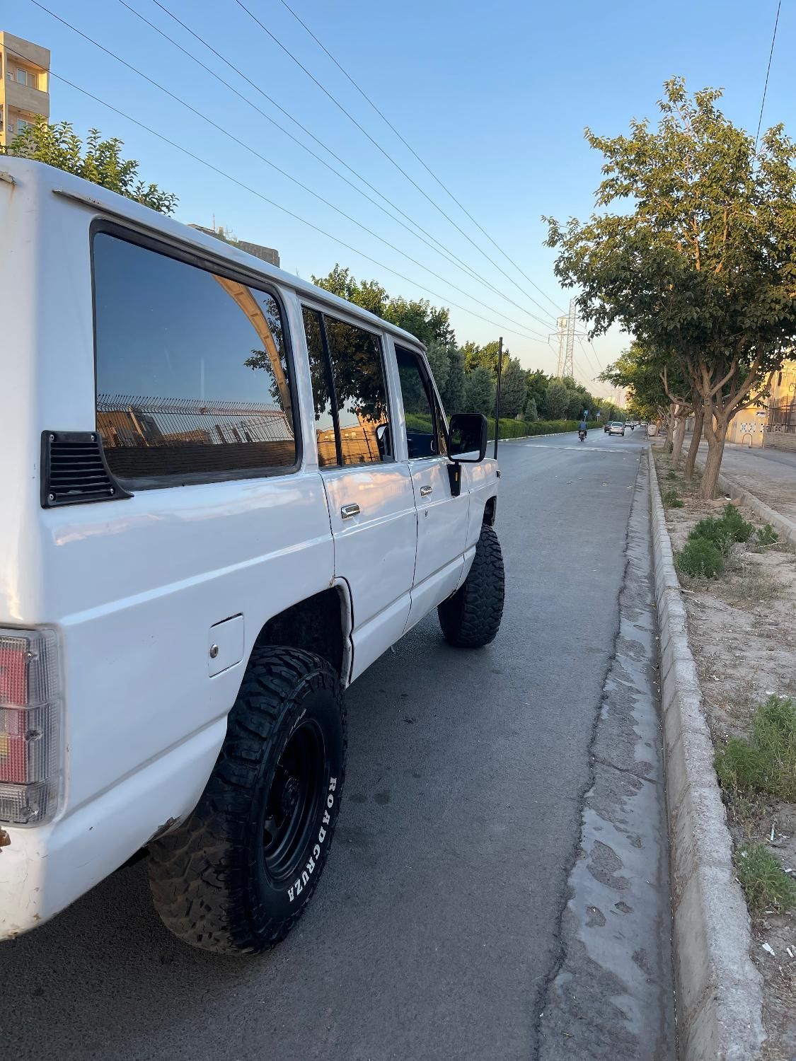 نیسان پاترول چهار درب 6 سیلندر - 1376